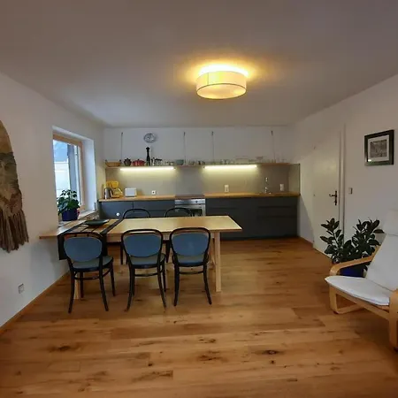 Kirchmair * Innsbruck